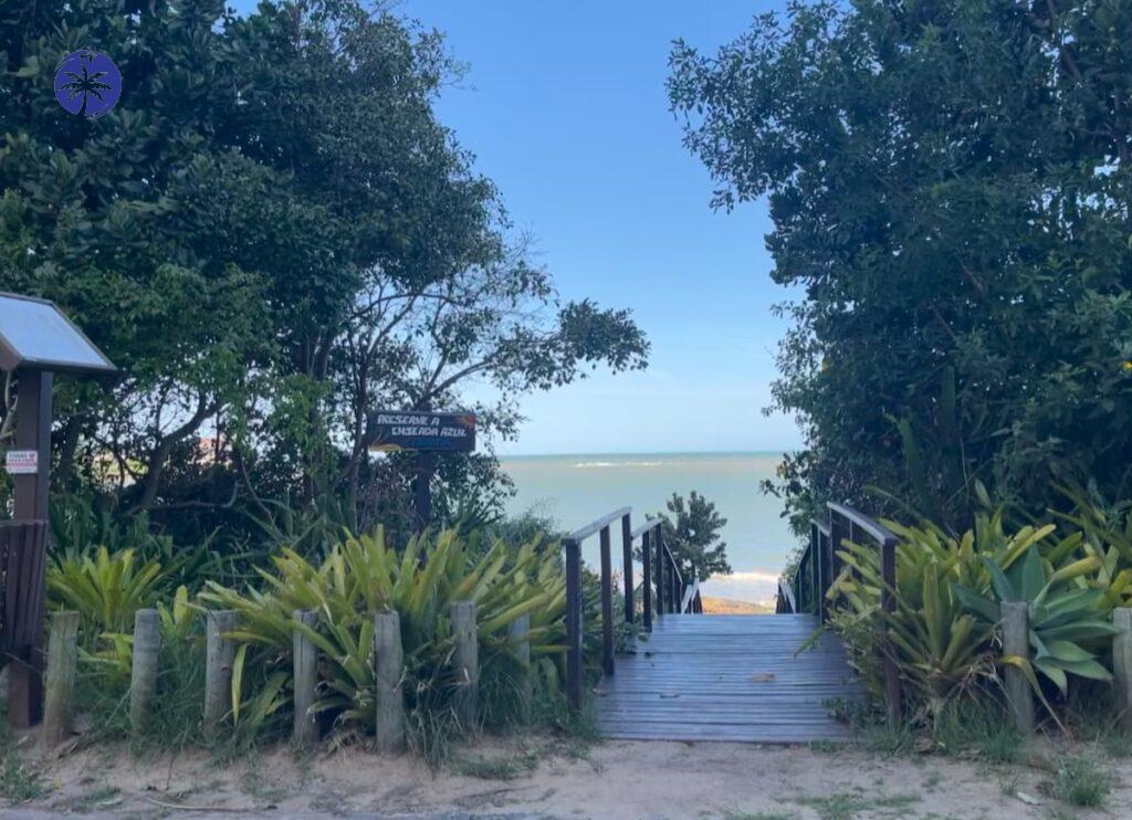 Imagem mostra Enseada Azul em Guarapari.